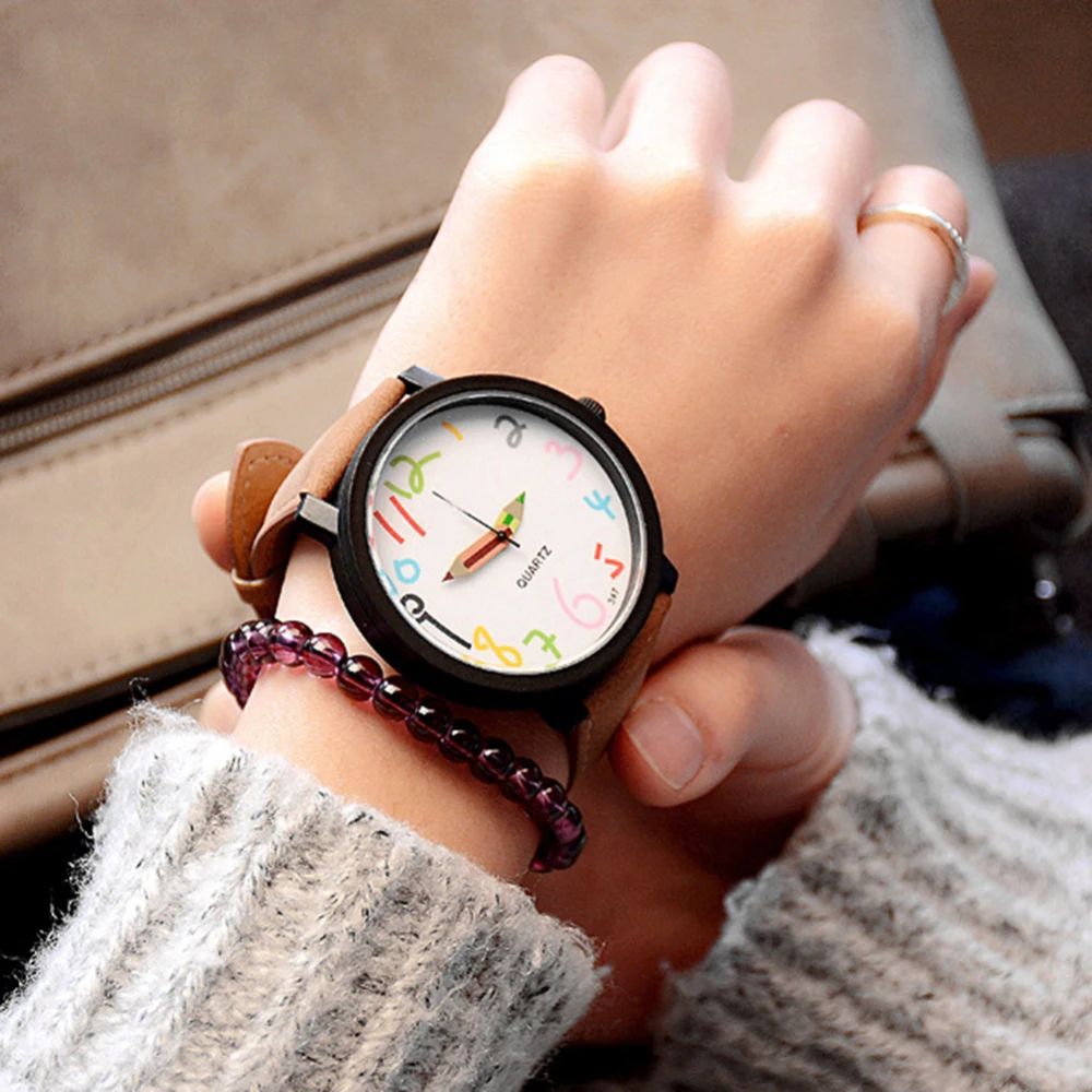 Кварцевые часы для мужчин и женщин Красивые 24 часа индикация с ночным светом наручные часы, силиконовый модные студенческие часы для