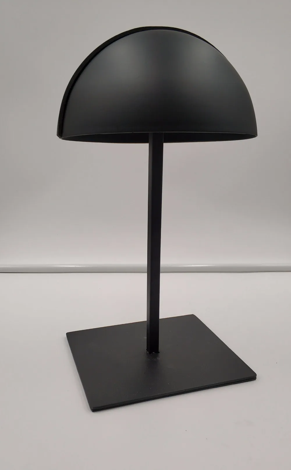 

Free Shipping Adjustable Black metal hat display stand holder racks Cap hanging