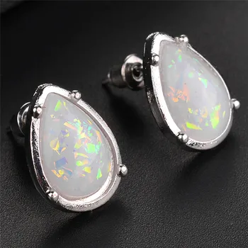 

1 Pair White Fire Opal Earrings Women Oval Shape White Stud Earrings Classic Jewelry Christmas Gift Styling Accessories