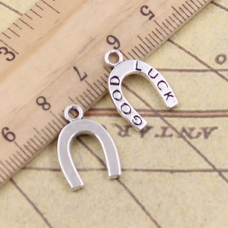 

15pcs/lot Charms lucky horseshoe good luck 17x12mm Antique Silver Pendants Making DIY Handmade Tibetan Silver Finding Jewelry