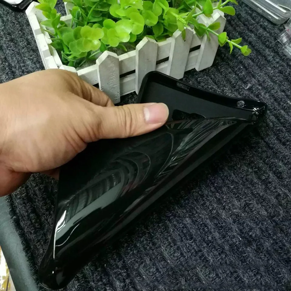 3332662844_1588069227