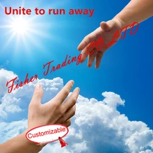 Подгоняйте реквизит для побега, чтобы сбегать, рука в руку, чтобы избежать камеры, интересный и волшебный держать руки игры