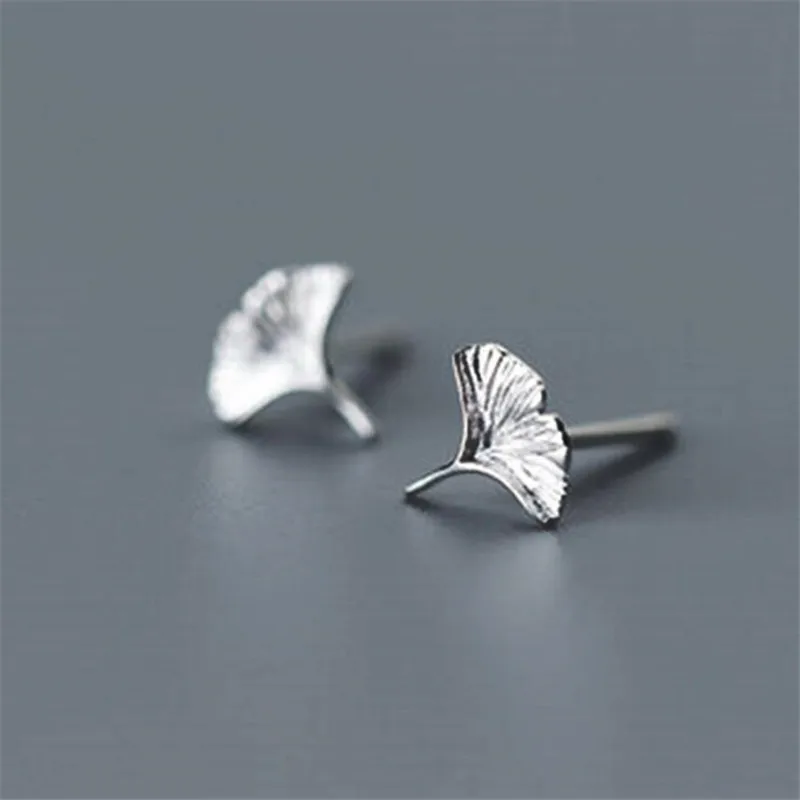 

Simpe Ginkgo Leaf 925 Sterling Silver Fashion Jewelry Girl Gift Heart Creative Flowers Leaf Women Exquisite Stud Earrings E270