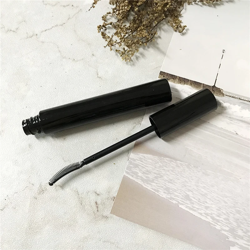 

1 Pcs Black 13.5cm Portable Empty Mascara Tube Eyelash Vial Liquid Bottle Container With Cap