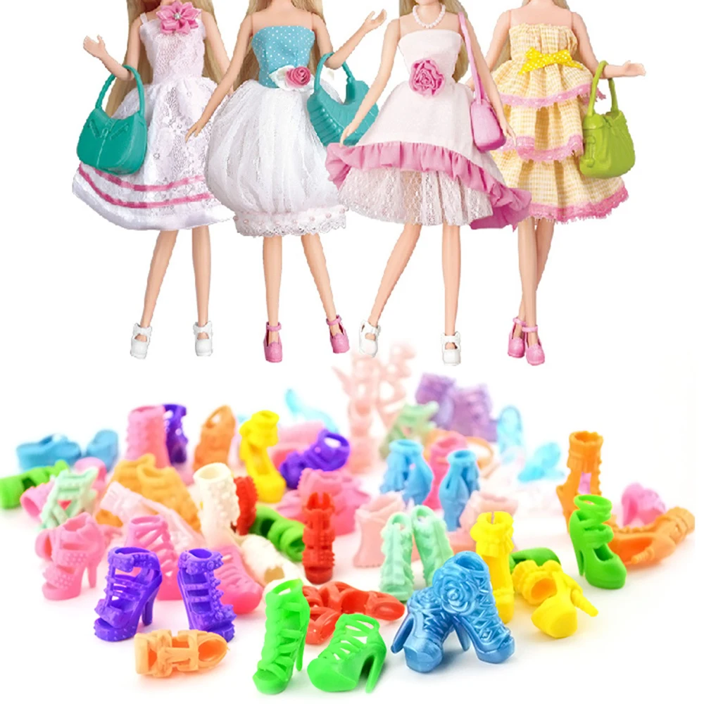 

Besegad 20Pairs Plastic Mini Girl Doll High Heeled Crystal Shoes High Heels Sandals Stag Shoes Accessories Toy for Barbie Toys