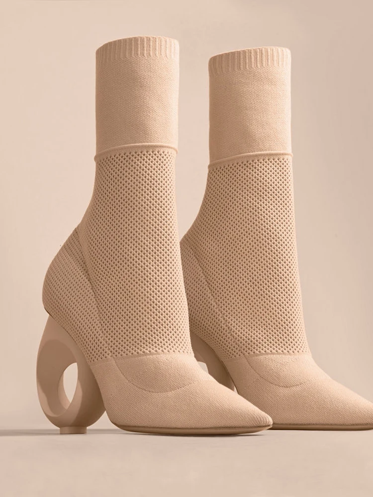 

shoes woman Brand 2018 New Autumn and winter Sexy Solid color High heel Strange Style Elastic socks Boots women winter shoes