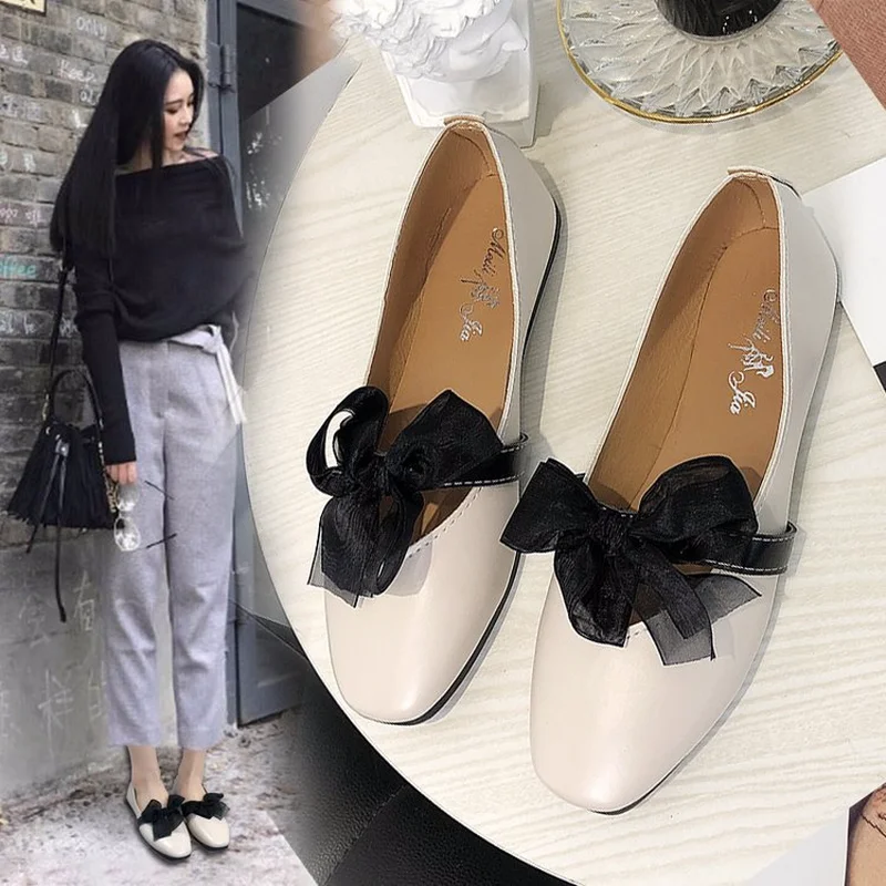 

Spring 2019 A new bow tie with one foot on a soft flat-bottomed shallow-mouthed student lazy flat shoes women