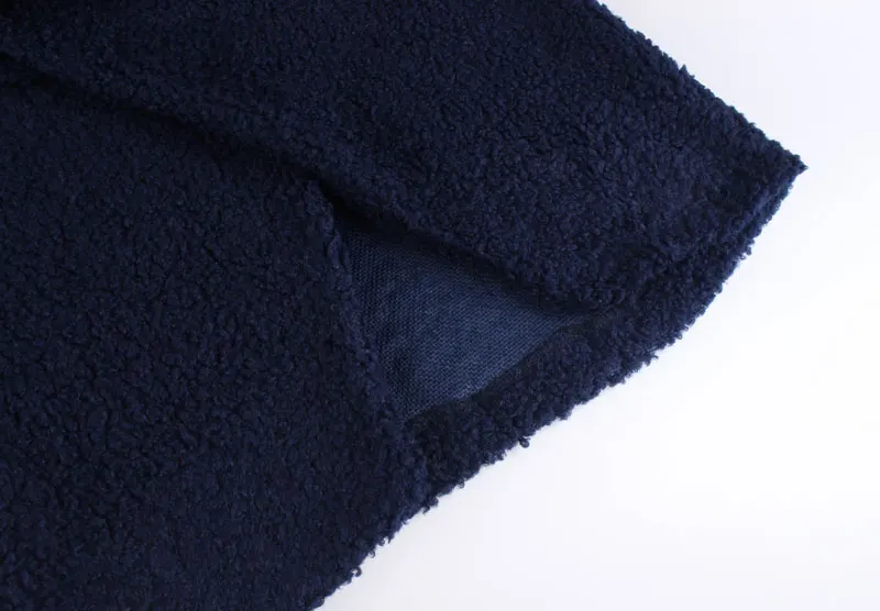 9464262927_1826084151