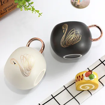 

Lines Trace Design In Gold Graceful Swan Swig Big Belly Tasse Cafe Cup Round Ball Ceramic Coffee Mug Initial D Taza Cygnus Copo