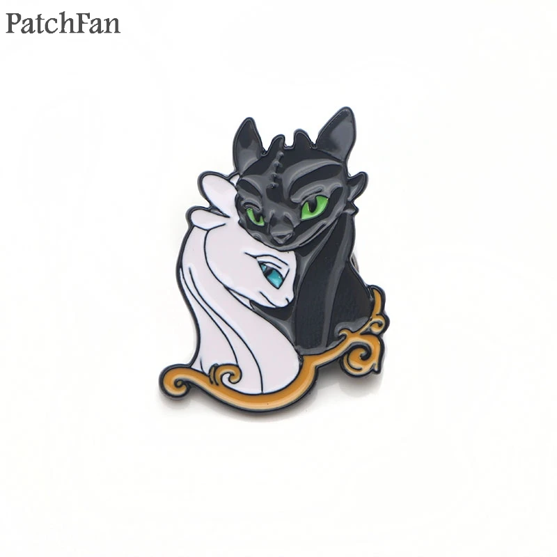 

Patchfan train dragon night fury toothless Zinc tie Pins backpack clothes brooches for men women decoration badges medals A1656