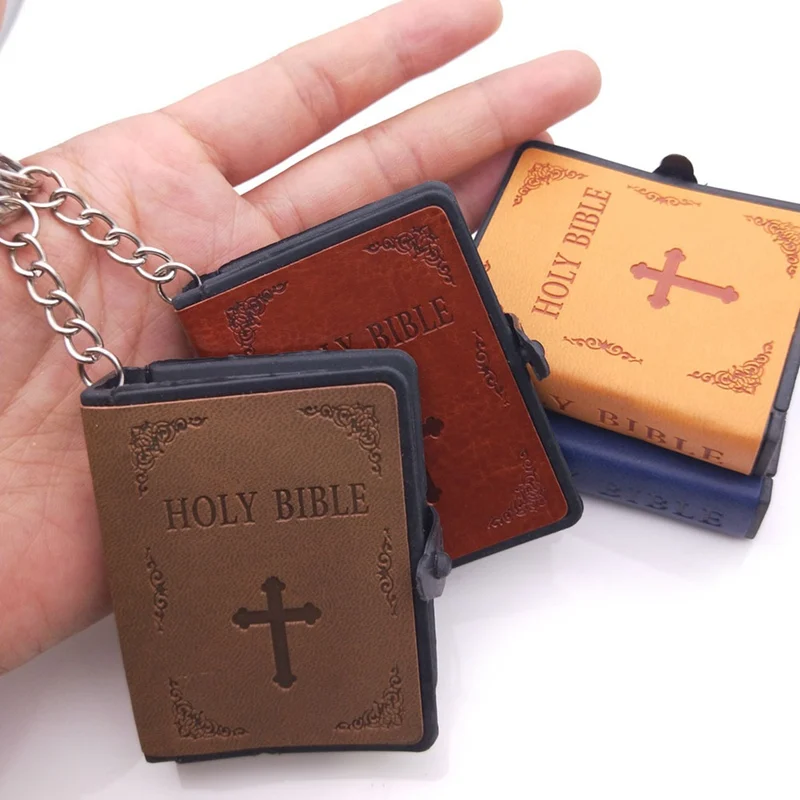 

Christian Jesus Cross Leather Keychain Resin English Spanish Holy Bible Book Key Ring Jewelry For Mom Dad Gift Prayer God Bless