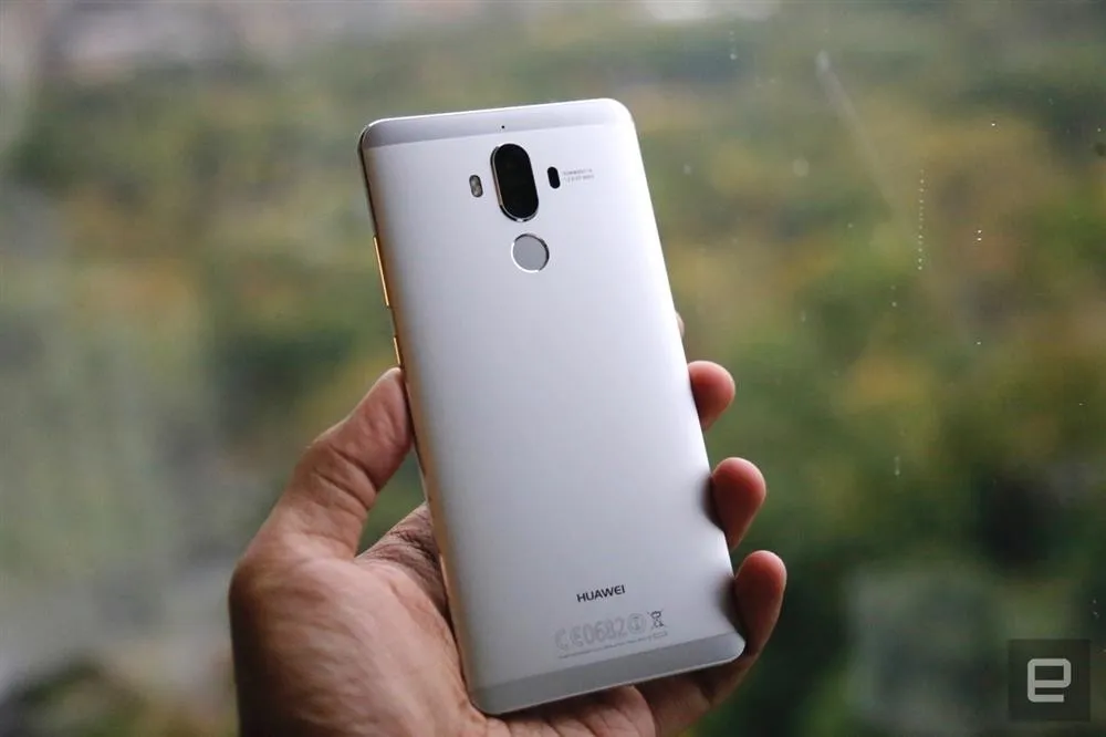best huawei cell phone International Firmware HuaWei Mate 9 4G LTE Cell Phone Kirin 960 Android 7.0 5.9" FHD 1920X1080 6GB RAM 128GB ROM 20.0MP NFC latest cellphone of huawei