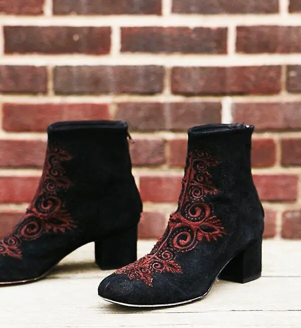 

Spring Hot Mixed Color Embroidery Flowers Women Round Toe Ankle Boots Fashion Suede Leather Ladies Med Chunky Heel Boots