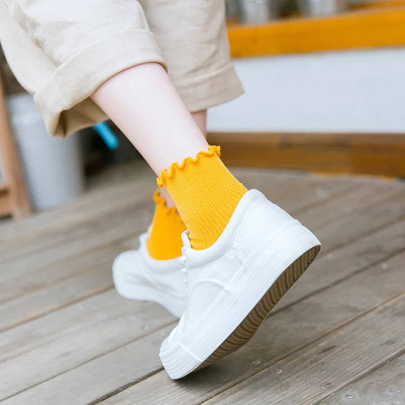 

2019 Korean Japanese solid color pile socks women Cute campus women fungus lace loose cotton socks
