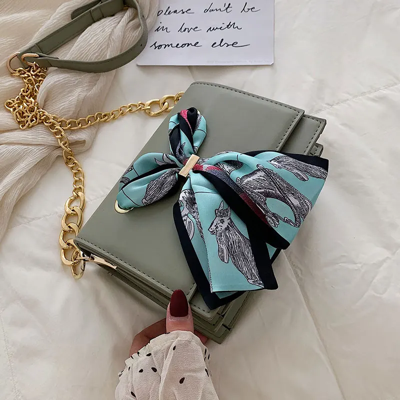 

New small bag female 2019 new Korean version of the ocean chain fashion wild scarf single shoulder Messenger bag