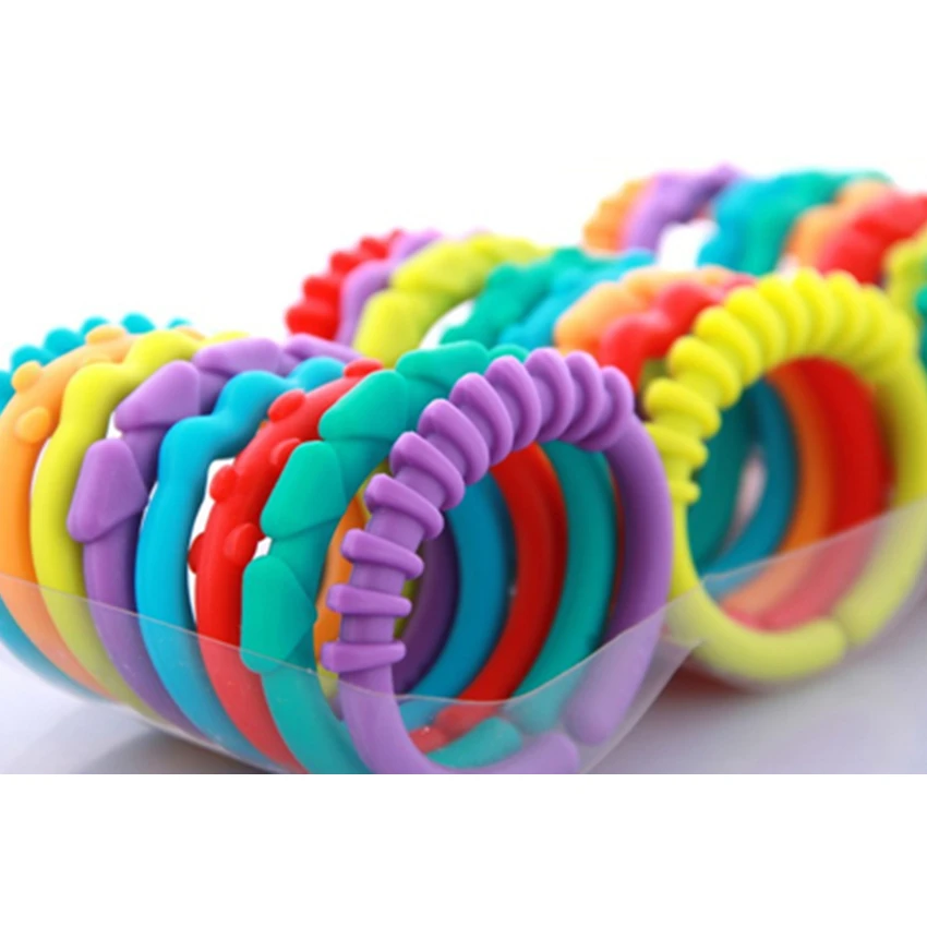 24Pcs/Lot New Hot Sell 0-12 Months Rainbow Baby Crib Teether Ring Hanging Decoration Baby Colour Education Toys Baby Teether Toy