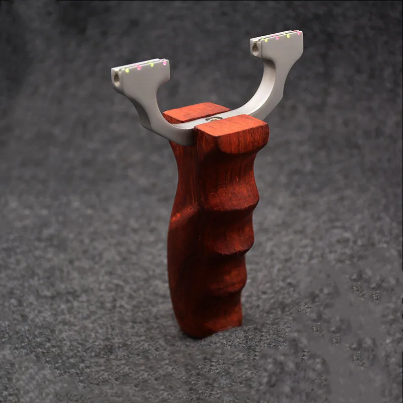 

Wood Slingshot Hunting Catapult 4 Sight Pocket Shot Free Tied Rubber Band High Quality Outdoor Shooting Game