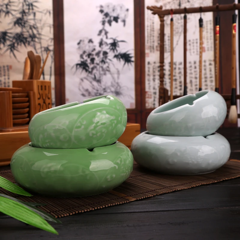 

ashtray, ceramic European style retro simplicity, Dragon Spring Hotel crystal coffee table, glass personalized ashtray