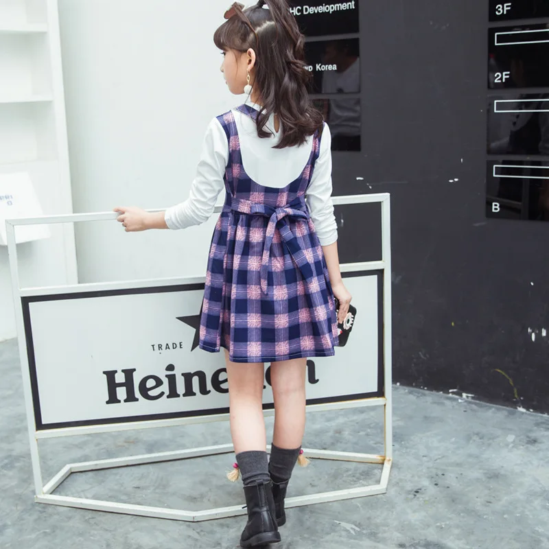 school girl clothing style