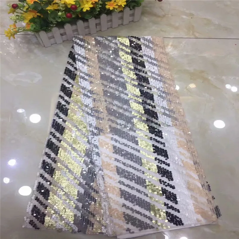 

Nigerian Lace Fabric 2019 High Quality Lace Sequin 5Yards Fabric Lace Fabric Dress For Woman Lace Material
