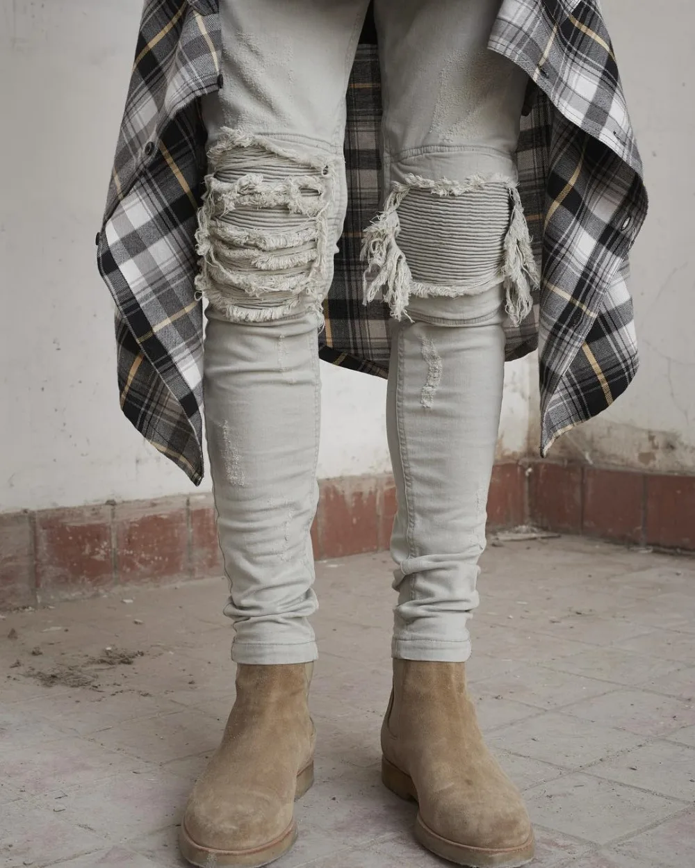 

NEW fashion high street mens destroyed jeans hole casual pants cool wash jogger damage jeans rock hip hop men denim biker jeans