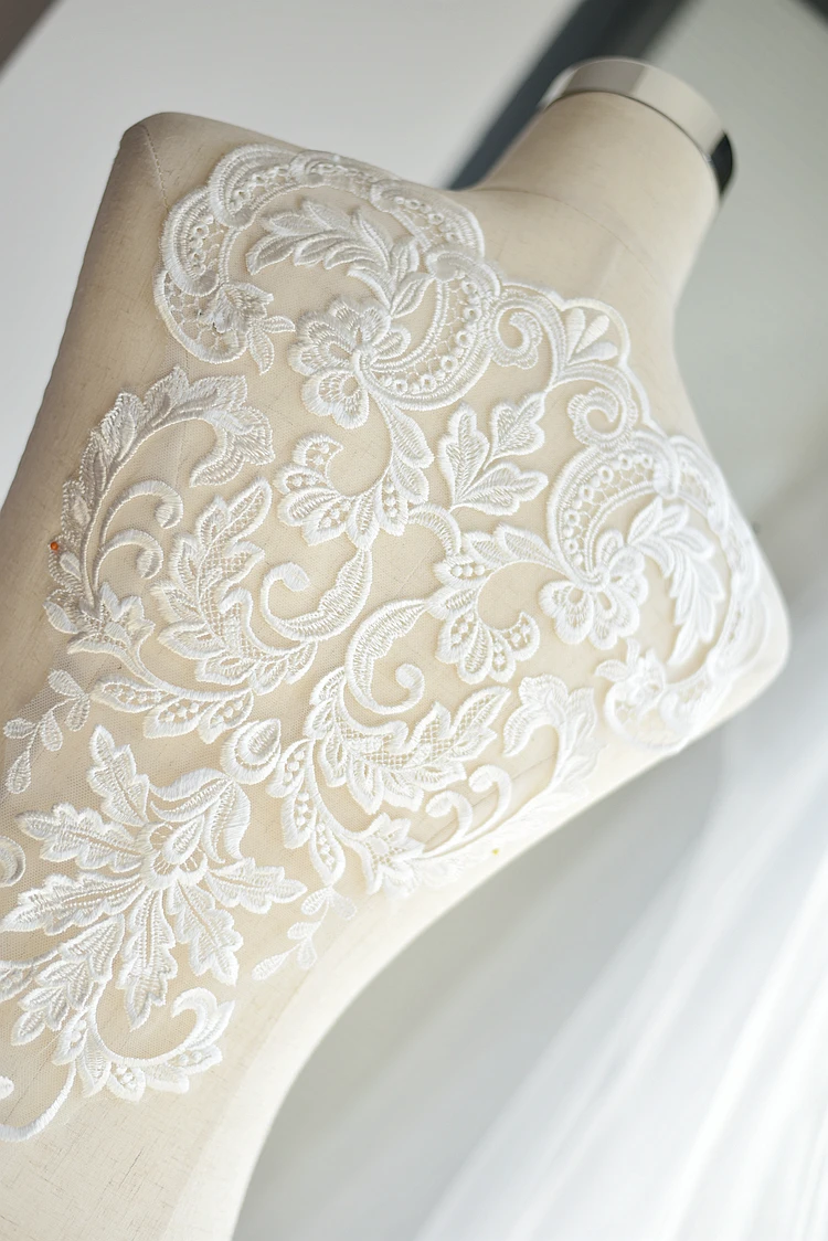 Французская кружевная ткань цвета слоновой кости белая вышитая аппликация высокого класса аксессуары для свадебного платья ручной работы DIYRS194