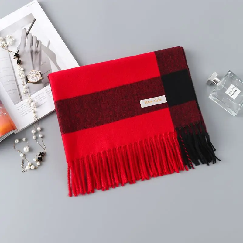 New Europe Woman Fashion Shawl Cotton Scarves Winter Warm Tartan Scarf