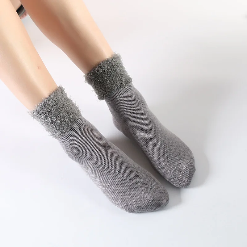 

M MISM Women Elegant Mid Tube Socks Solid Color Vintage Socks Girls Soft Simple Classic Female Thick Feather Yarn Warm Socks
