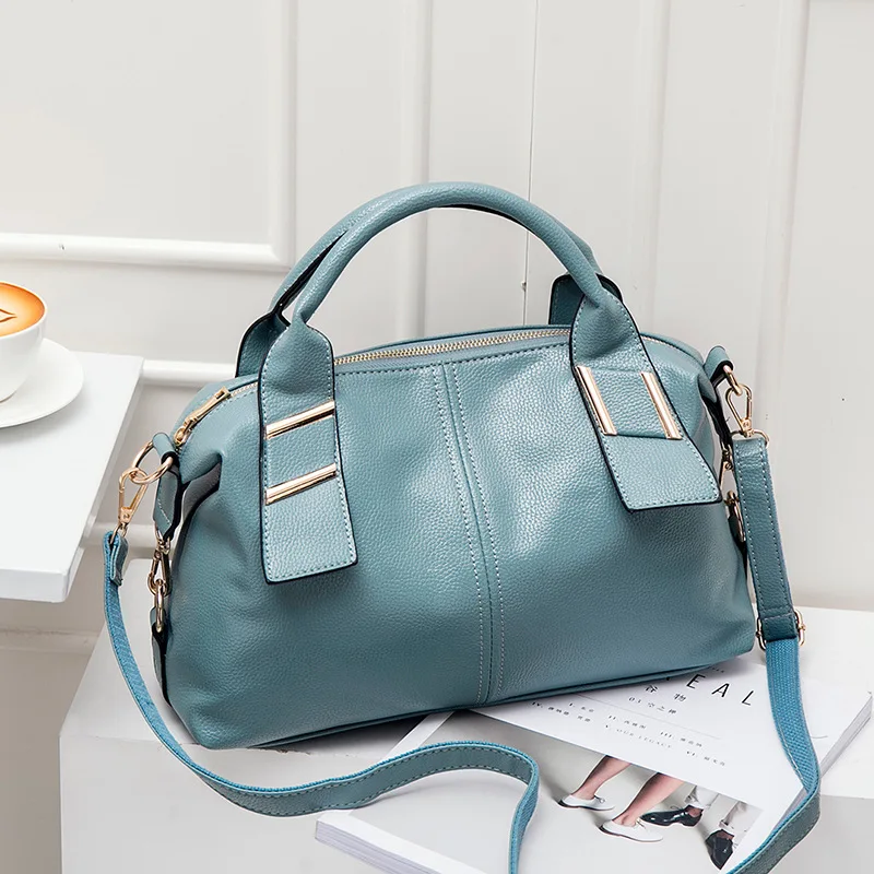 

2019 new style women fashion best quality handbags shoulder bags casual women Red color crossbody bags women messenger bags