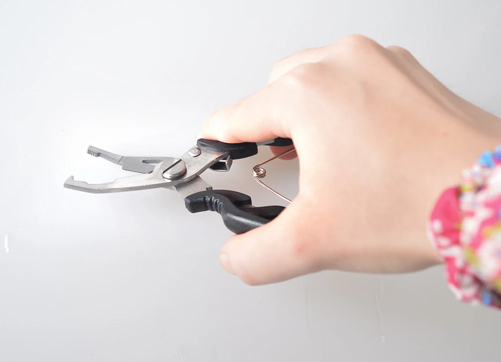 Cheap tool tool