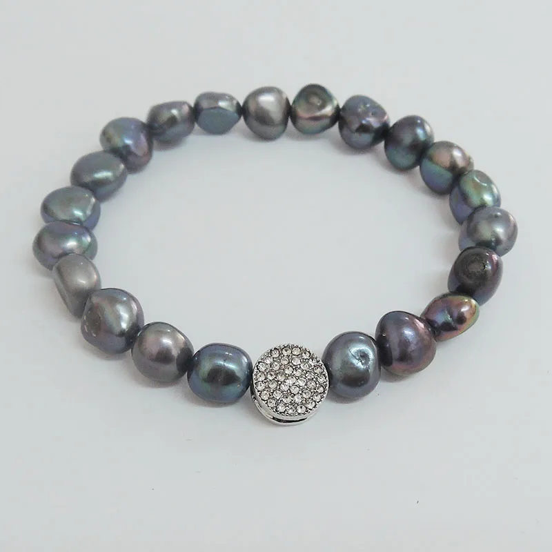 

100% nature freshwater pearl bracelet with nice crystal accessory .nice hanger,big baroque pearl bracelet .black pearl bracelet