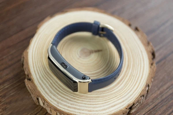 Huawei-Talkband-B5-5