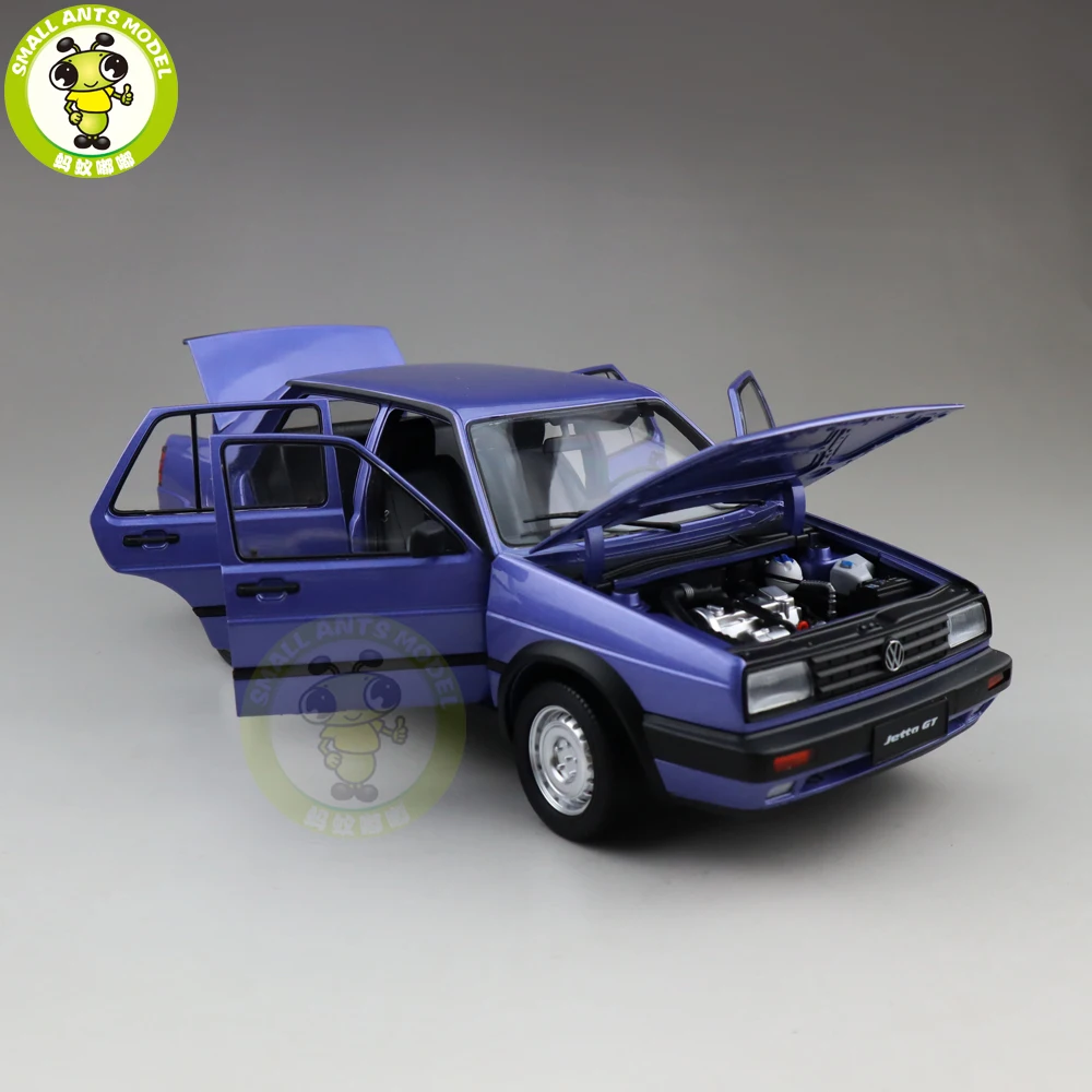 1/18 JETTA GT литая под давлением Модель автомобиля игрушки для детей мальчик девочка Коллекция подарков на день рождения синий