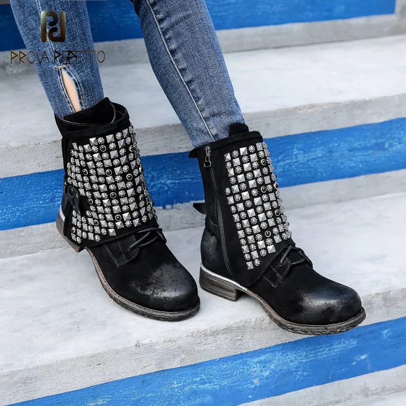 

Prova perfetto Euramerican Style Frosting Cow Suede Woman Mid-boots Flat Thick Bottom Side Zipper Rivet Knight Boots Neutral