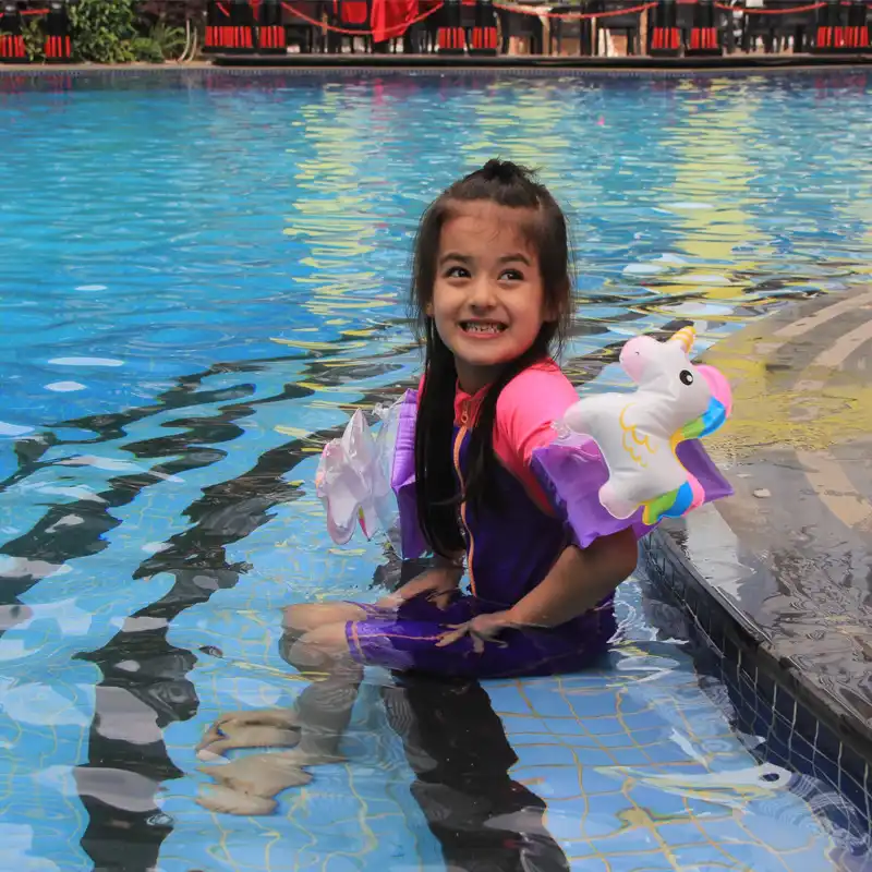 inflatable water wings