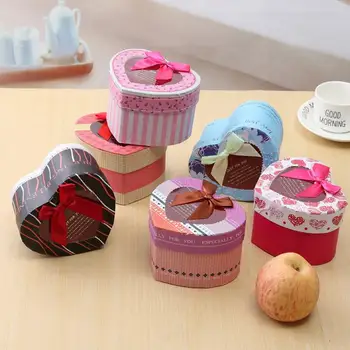 

6pcs Christmas Eve Candy Box Lovely Heart Bowknot Pattern Snacks Chocolate Box Wedding Candy Box Wedding Favor