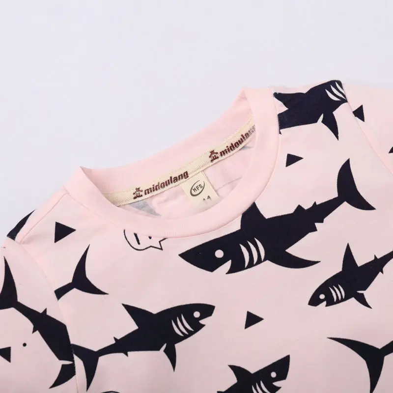 Милый Маленький акула узор Дети футболки для девочек детские футболки для мальчиков детка верхние тройники С О-образным вырезом детские блузки с коротким рукавом весна лето ребенок Хлопок одежда L8010