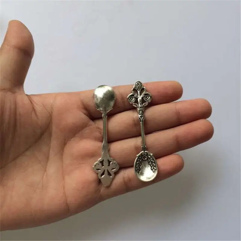 Vintage Bronze Soup Ladle Charms Pendants Alloy Pendant DIY Charm Jewelry Making 10pcs  T707