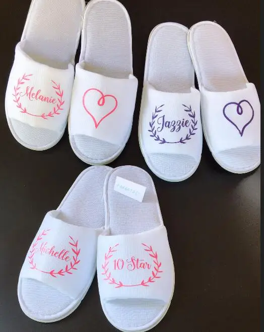 

new 2018 custom glitter wreath Wedding Slippers,Bride&Bridesmaid name Slippers,Bridal Party Slippers.Bachelorette party favors