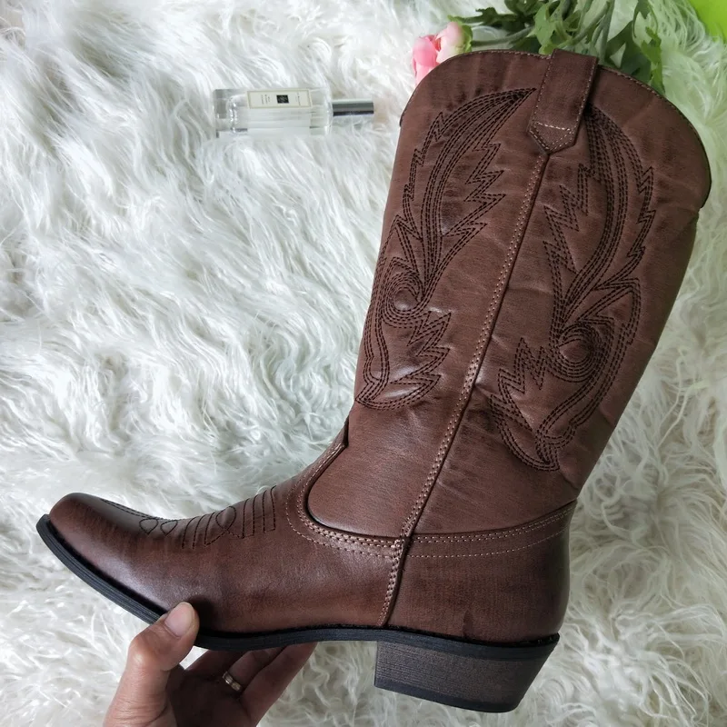Cowboy Boots Women 01