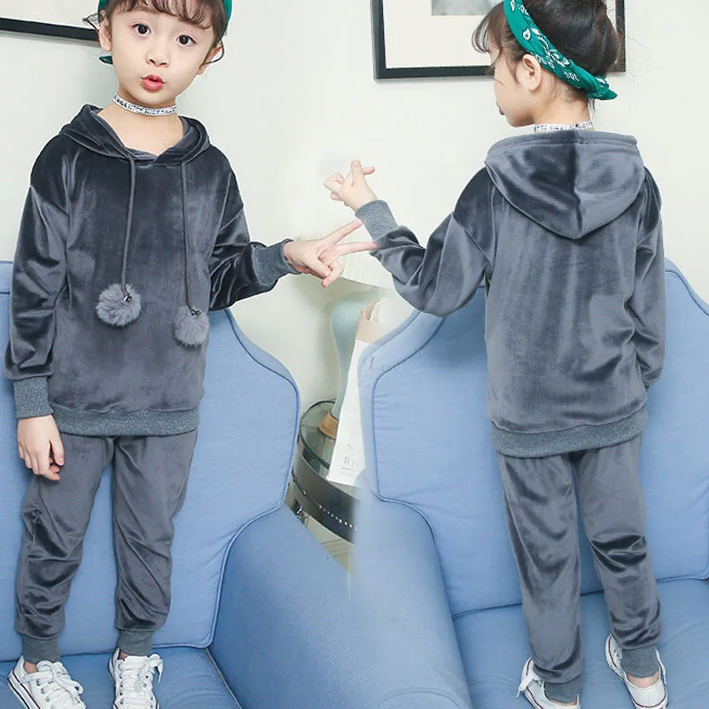 

Hooded Velvet 2018 Sport Suit Back To School Big Girls Clothes Set Autumn Winter Long Sleeve Hoodies Coat And Pants Toddler Sets