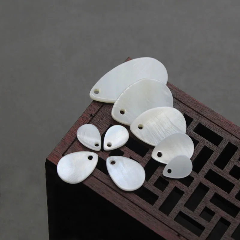

10Pcs/Pack White Natural Of Pearl Shell Women's Big Geometric Water Drop Shell Shape Bead Diy Earrings For Female Jewelry Making