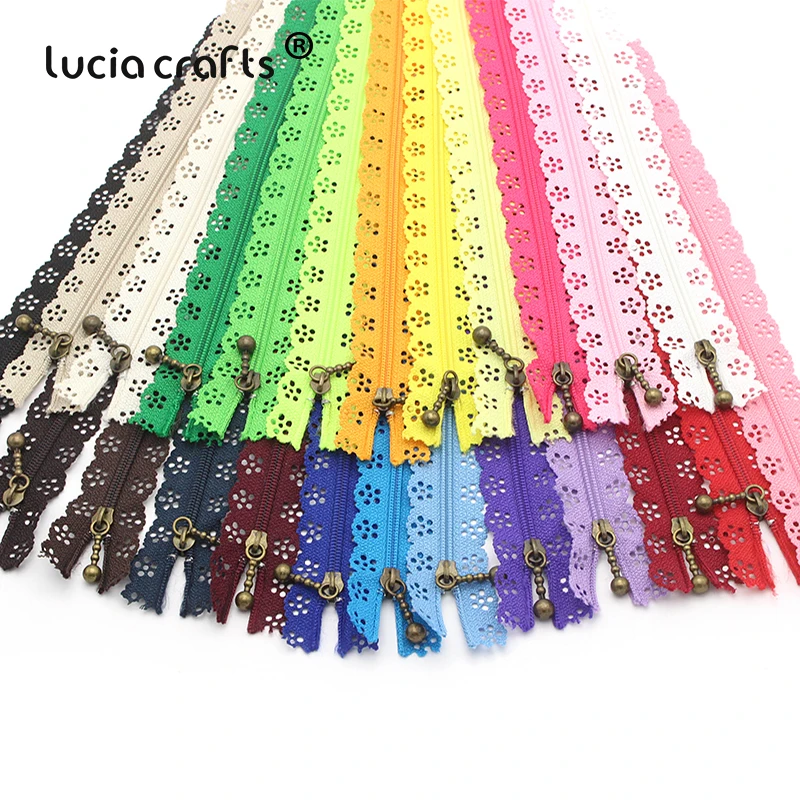 

Lucia crafts 10pcs 40cm Random mixed Nylon Lace Fabric Pull Ring Zippers DIY Sewing Handwork Bag Garment Accessories J0403