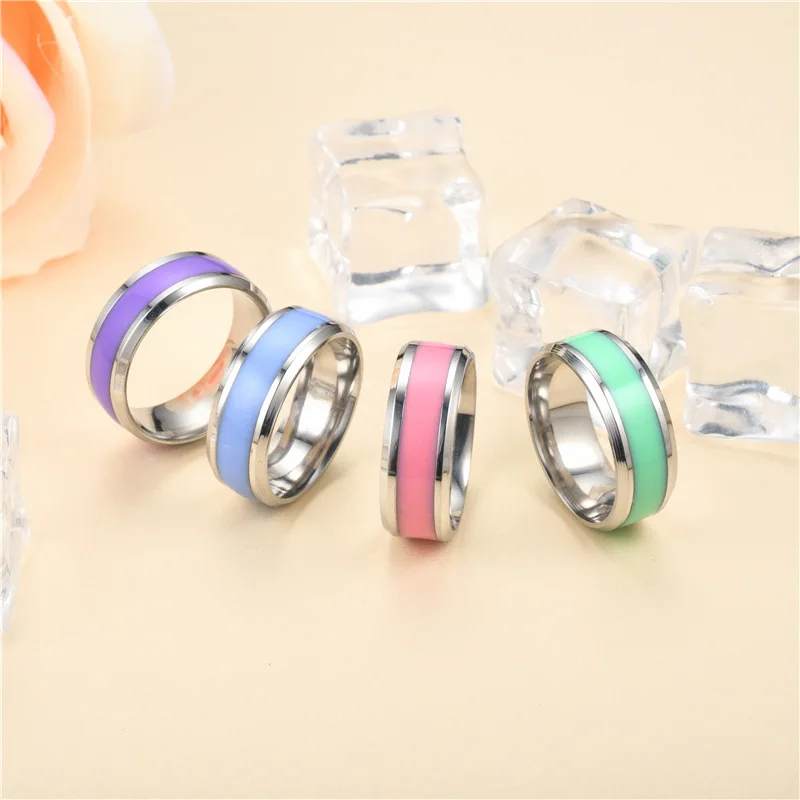 Fashion Epoxy Purple Green Blue Pink Color Glow In The Dark Women Men Stainless Steel Couple Ring