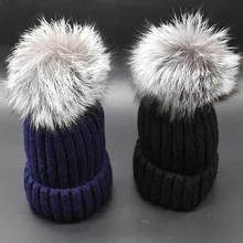 Новое поступление супер большие размеры 15 см помпонами натурального меха лисы трикотажные шапочки нескольких цветов женские толстые теплые зимние женские шапочки
