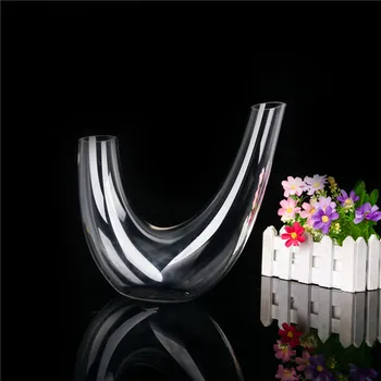

Originality Horn Shape 600ml Lead-free Crystal Glass Decanter Home Bar Flat Mouth Western Style Wine Pourer
