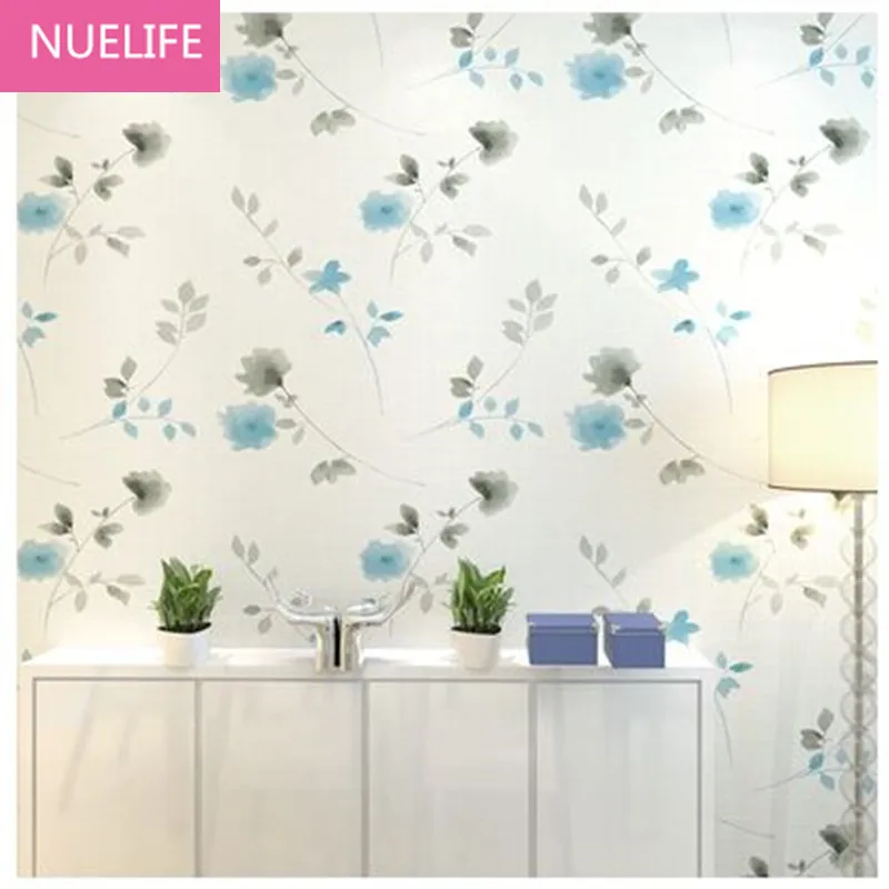 

0.53x9.5m Nordic Pastoral Small Blue Flower Pattern Nonwoven Fabric Wallpaper Wedding Room Bedroom Guest House Shop Wallpaper