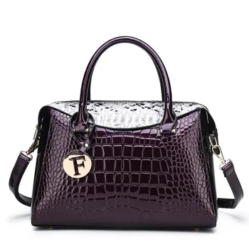 

Women Bag Luxury Women Crocodile Pattern Messenger Bags Designer Letter Tassel Shoulder Crossbody Bag Female Casual Big Totes