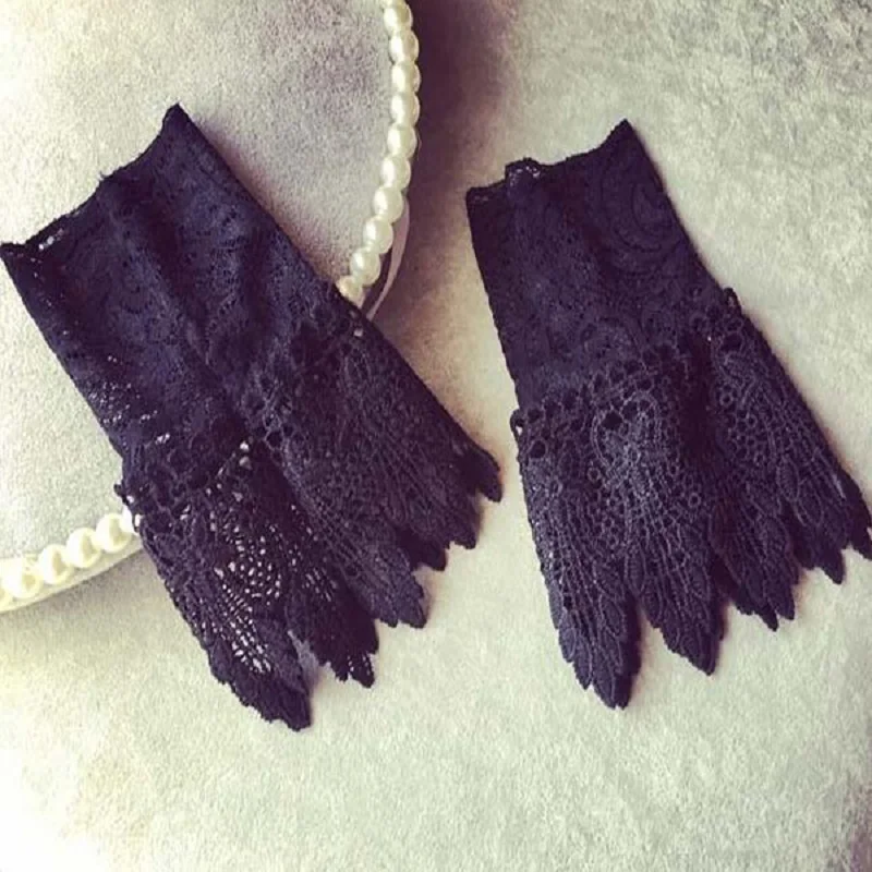 

Beautiful Goddess Elegant Lace Arm Warmers Women Gloves Accessories Black White Cuff Fake Arm Sleeves wh
