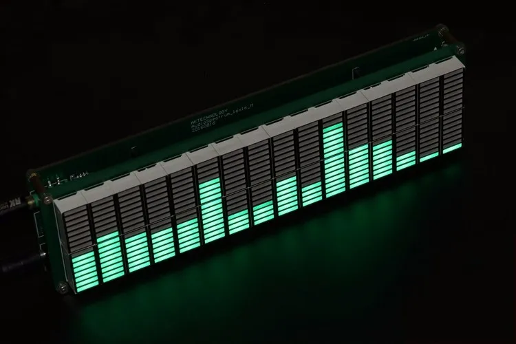 AK1616 HIFI DIY Level LED Music Spectrum Analyzer Audio Level VU Meter MP3 PC Amplifier Audio Indicator Speed Adjustable AGC Kit home theater amplifier